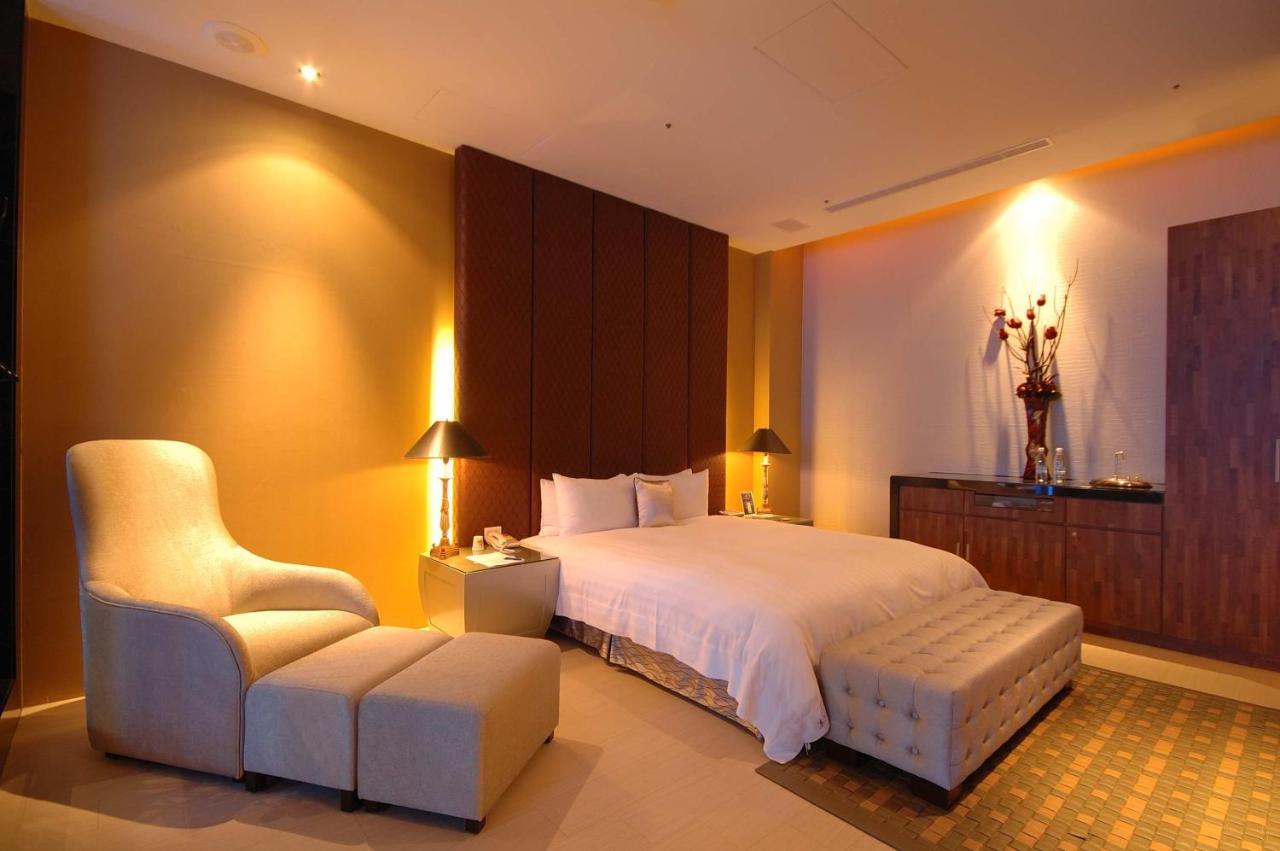 Yilan Dubai Motel מראה חיצוני תמונה