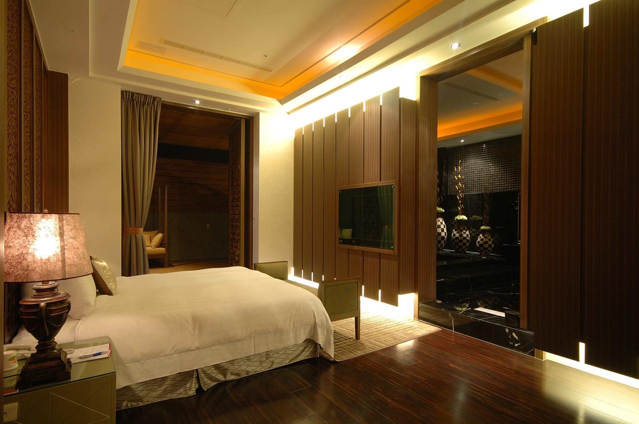 Yilan Dubai Motel מראה חיצוני תמונה